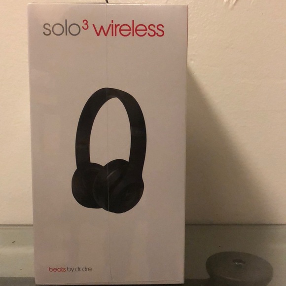 Beats Solo 3 - Picture 4 of 5